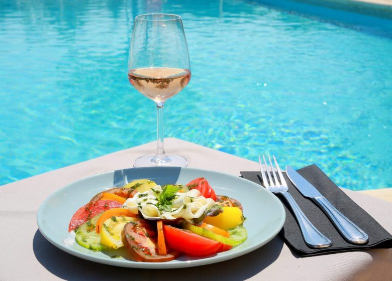 HOTEL LE PAVILLON