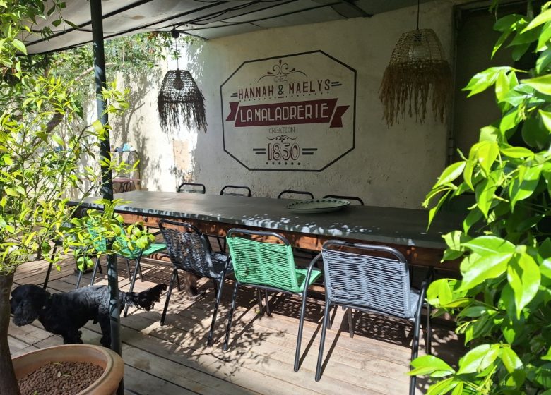 LA MALADRERIE – TAHITI STUDIO