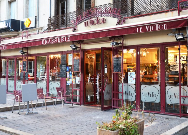 CAFE LE VICTOR